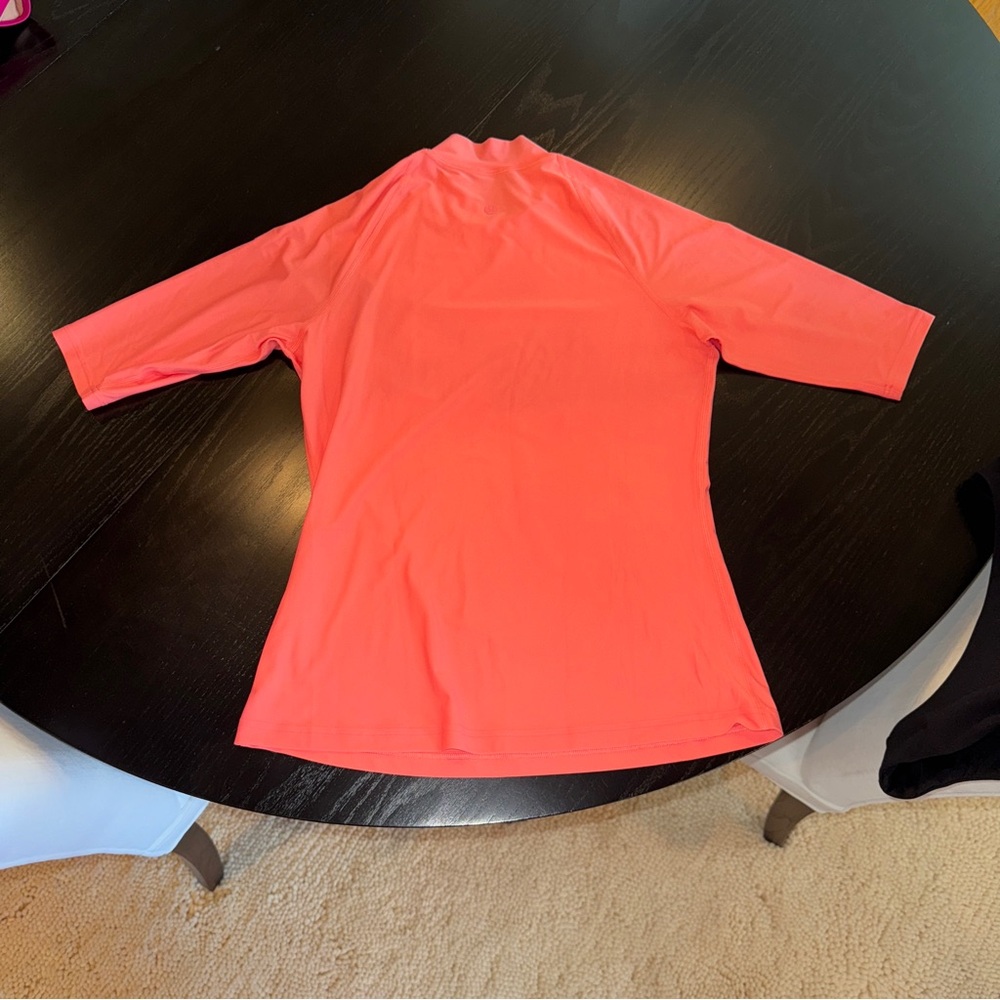 Lululemon Waterside UV Protection Short-Sleeve Rash Guard Raspberry Cream sz L - Picture 4 of 6